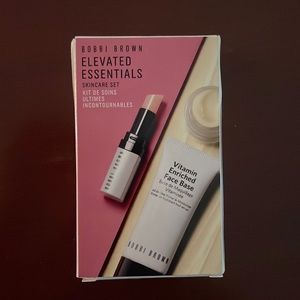 BNIB unopened Bobbi Brown Elevated Essentials pack